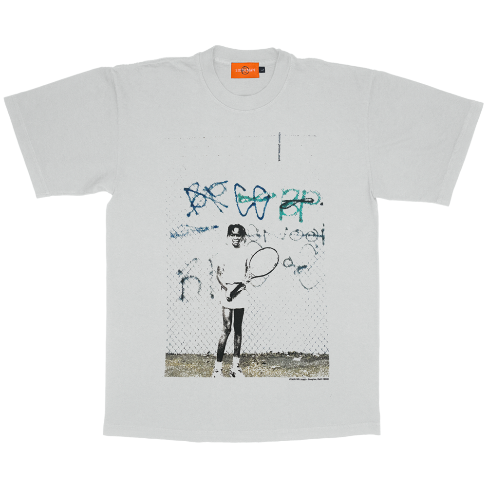 T-shirt with a screenprinted image of Venus Williams holding a tennis racquet 